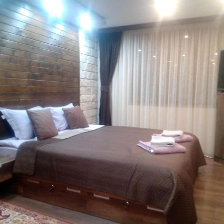 Кръчмъ При Байката Hotel Ribarica Exterior photo